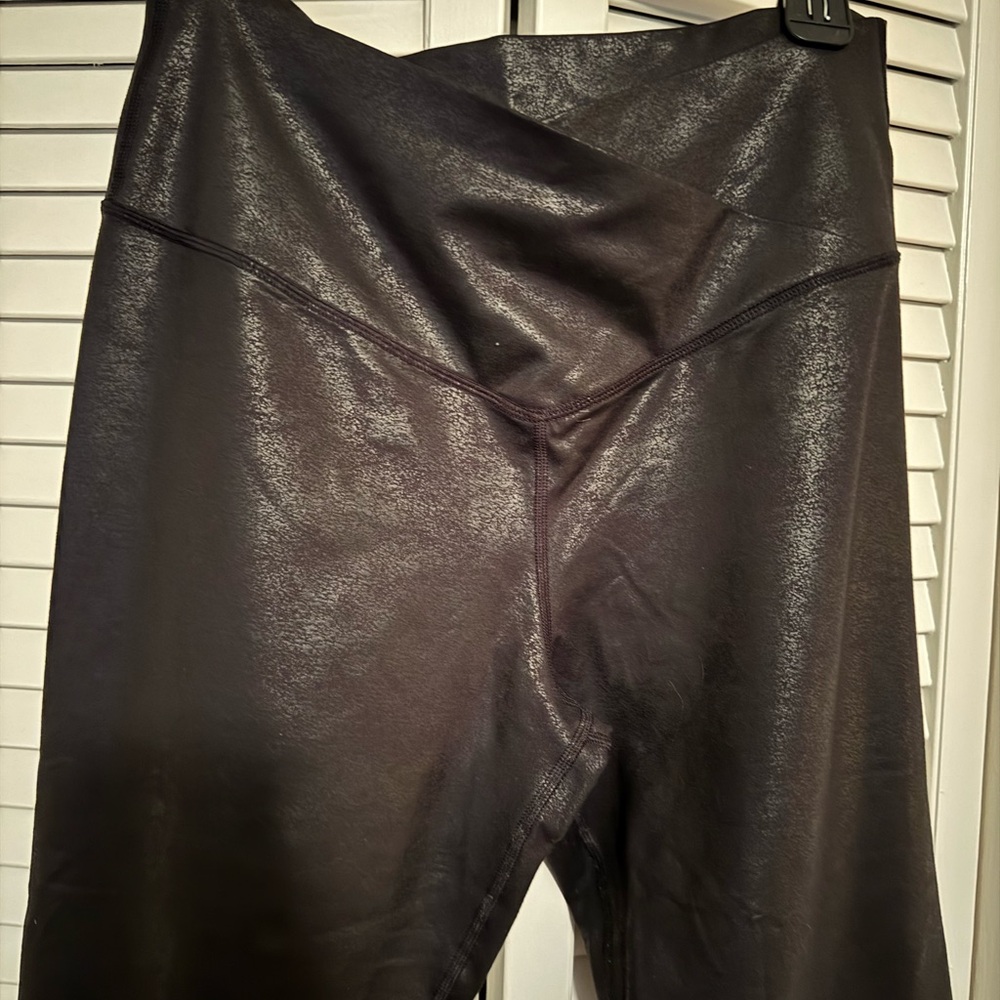 aerie Shiny Black High-Rise Leggings